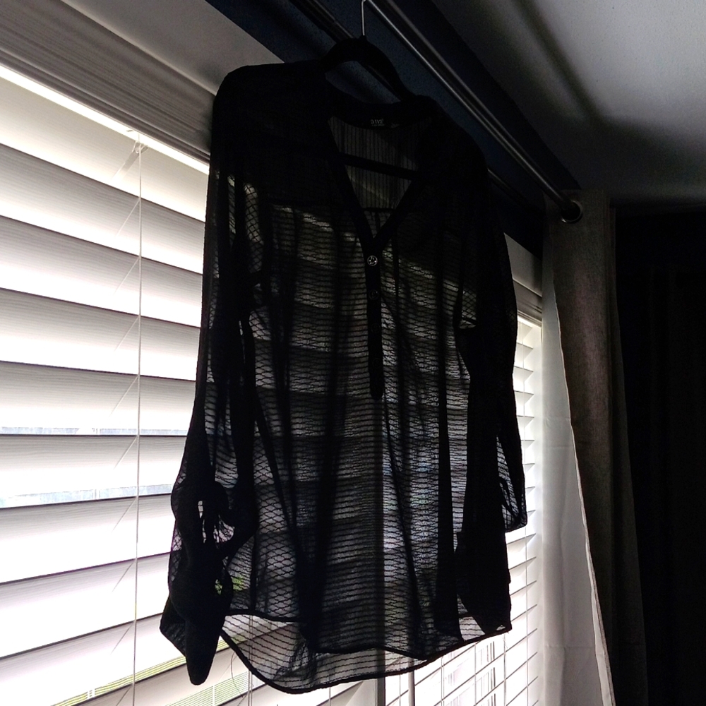 Black ANA top size large